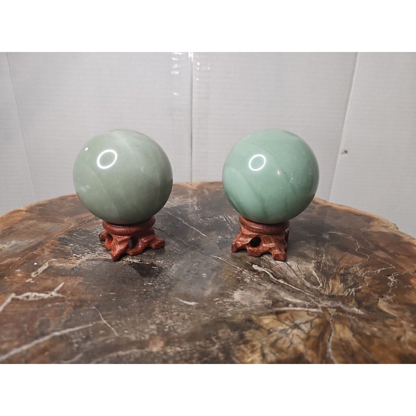 1.88LB 2Pcs A Set Of Natural Jade Crystal Jasper Sphere Ball Polished W/Stands