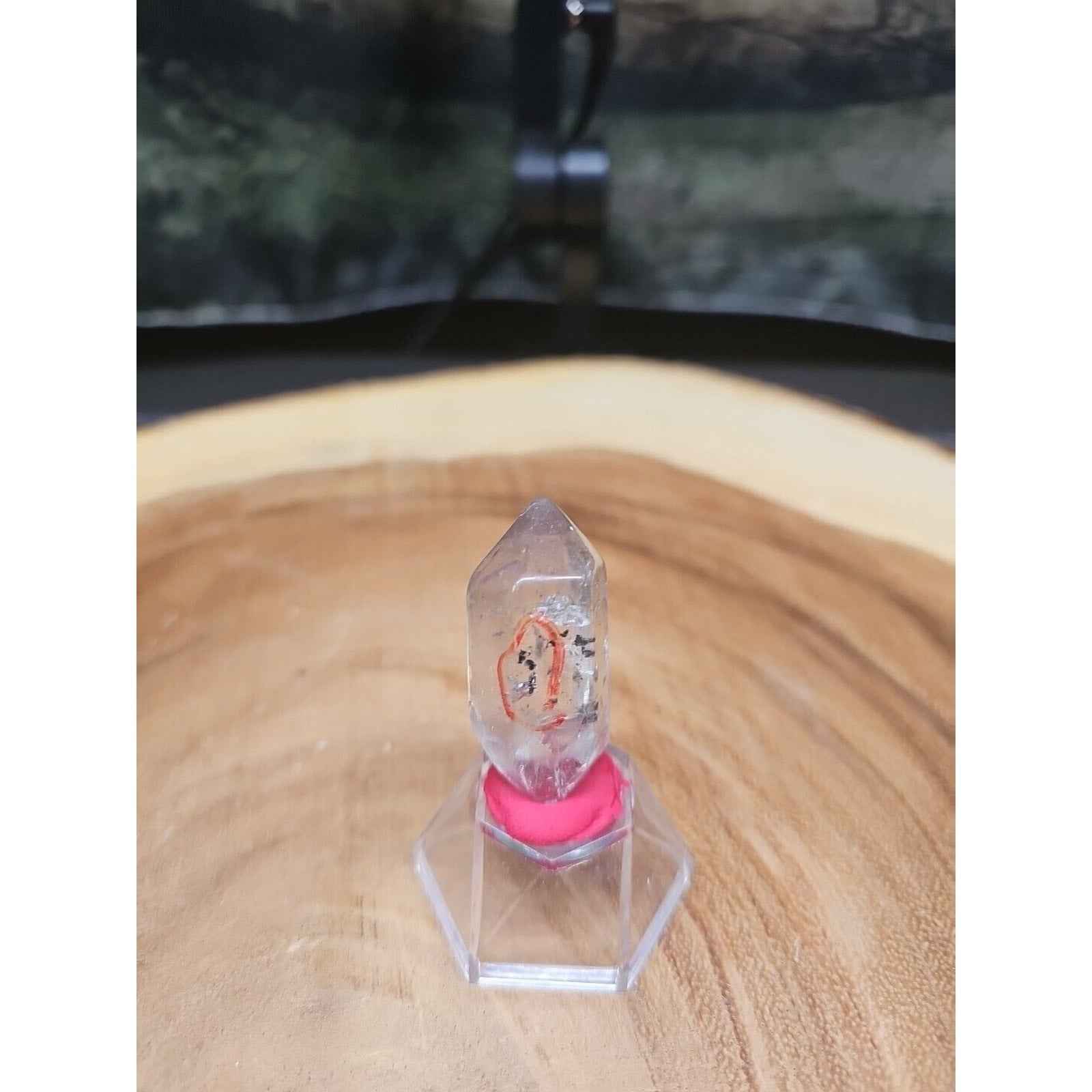 Quartz Crystal Point W/stand 19grams