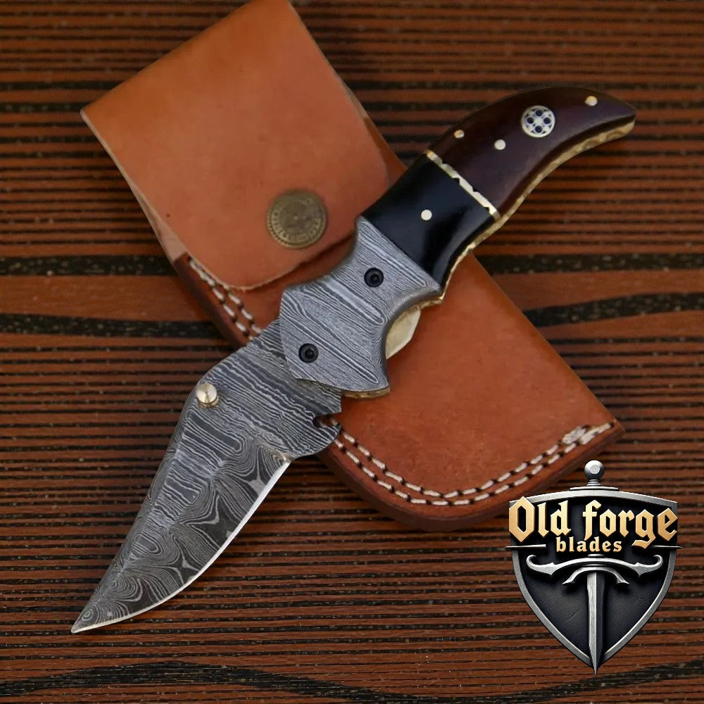 Handmade Damascus Pocket Knife – Olive Wood & Resin Handle